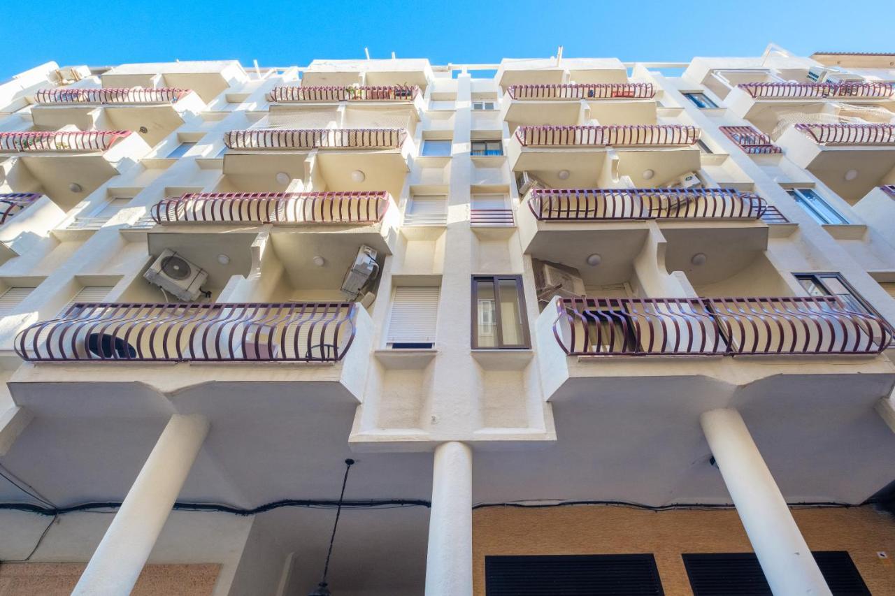 شقة Lux Center 5-D بينايدورم المظهر الخارجي الصورة